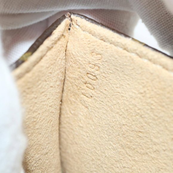 LOUIS VUITTON Monogram Pochette Florentine Waist Bag LV Auth - Picture 5 of 16